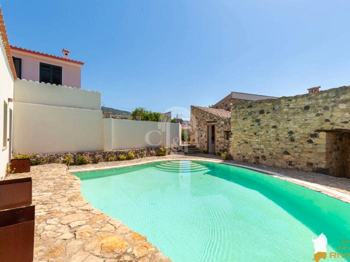 Casa con 6 locali in vendita in Via Margherita, Tuili