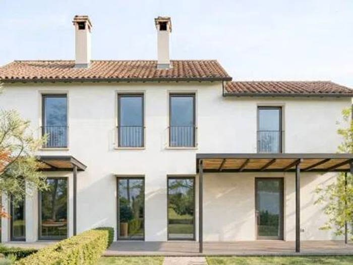 Casa con 6 locali in vendita in Via Corrado Da Montemagno A, Centro, Quarrata
