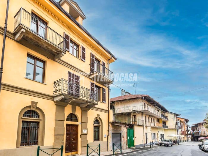 Appartamento trilocale in vendita in Via Maria Ausiliatrice, Centro, Giaveno