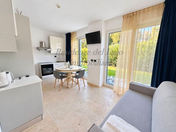 Appartamento bilocale in vendita in Via Francesco Agello, Rivoltella, Desenzano del Garda