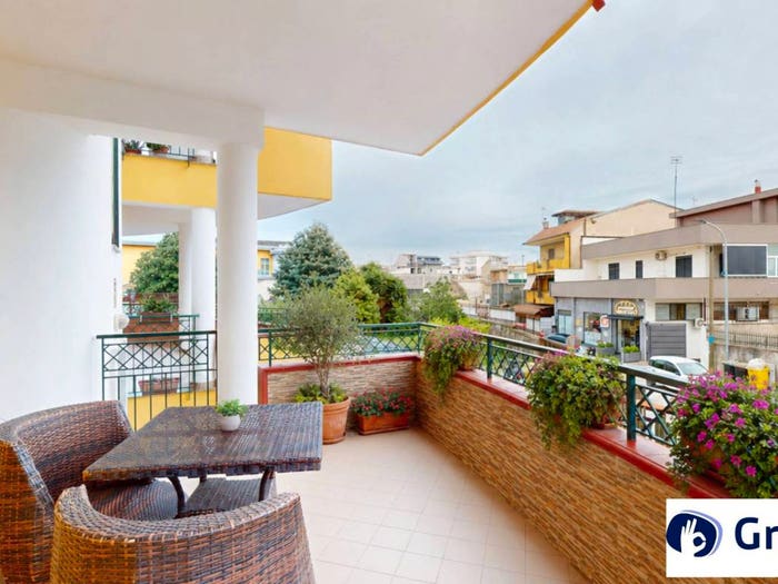 Appartamento trilocale in vendita in Via Cristoforo Colombo, Centro, Mugnano di Napoli