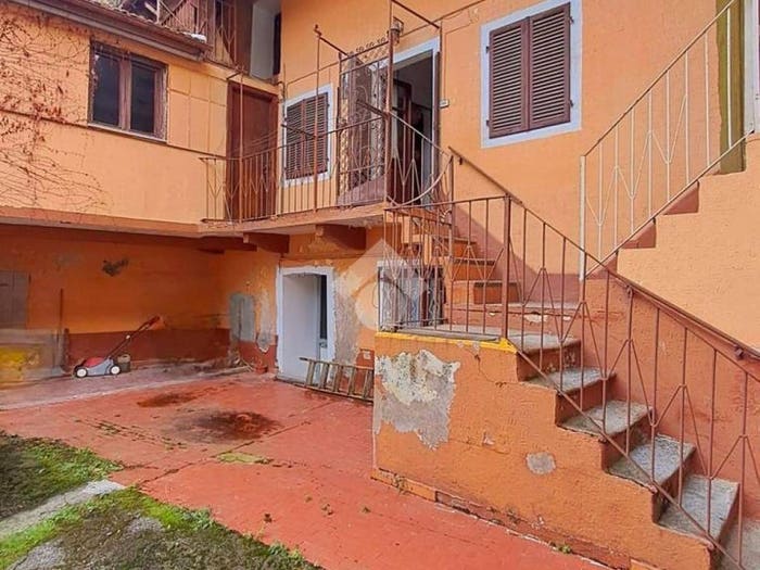 Casa con 5 locali in vendita in Via montebello, Centro, Ciriè