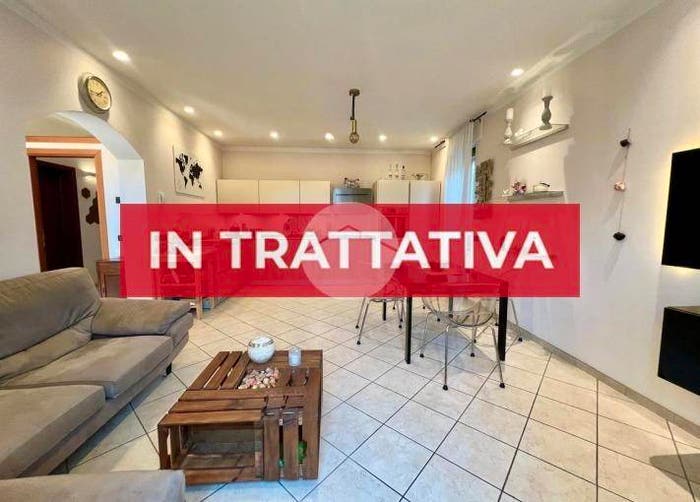 Appartamento con 5 locali in vendita in Via battisti, Trenzano