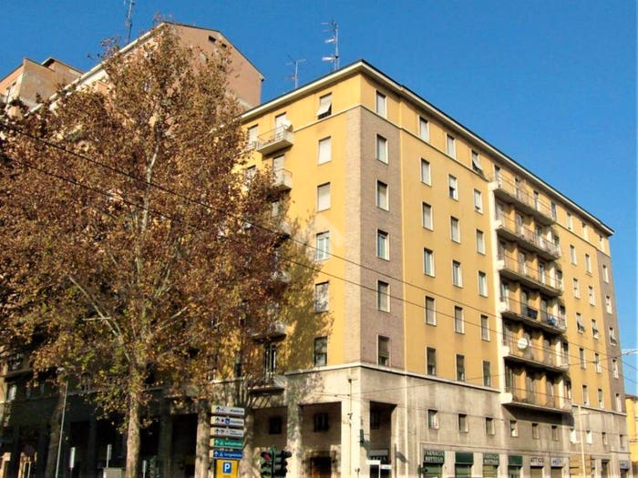 Appartamento con 6 locali in vendita in Via trento, San Leonardo, Parma