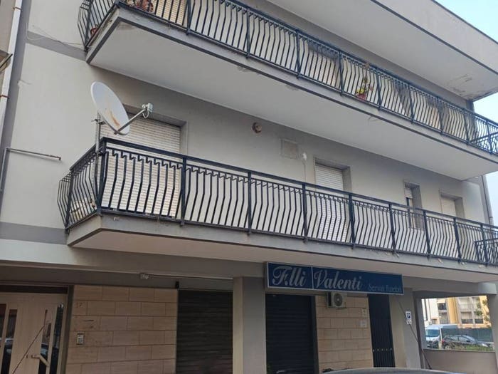 Appartamento quadrilocale in vendita in Via Piersanti Mattarella, Floridia