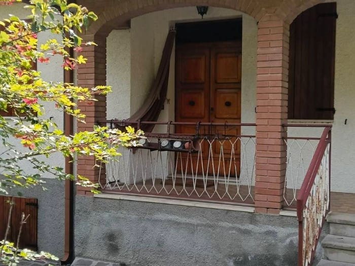 Casa con 6 locali in vendita in Via Ca' del Costa, Cà Delcosta, Castel d'Aiano