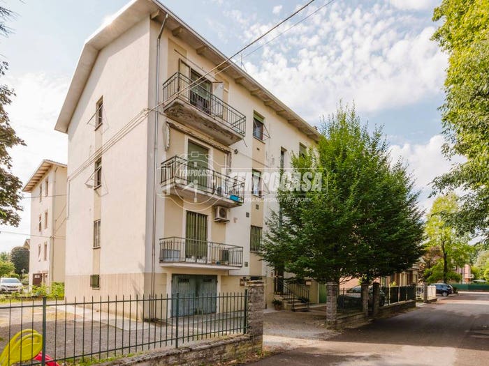 Appartamento trilocale in vendita in Via Antonio Pacinotti, Centro, Correggio