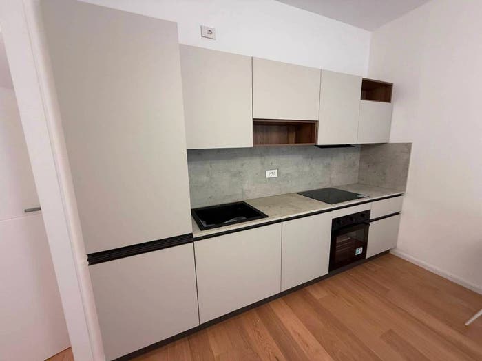 Appartamento trilocale in vendita in Via Emanuele Filiberto, Sempione, Milano