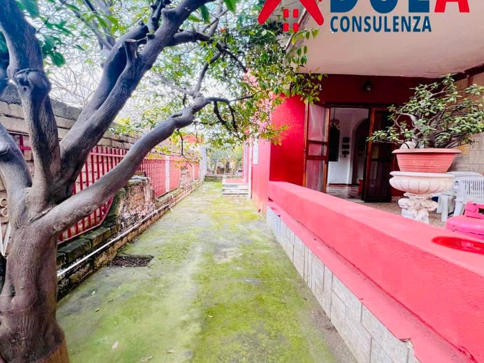 Casa quadrilocale in vendita in Via Giuseppe Garibaldi, Castel Volturno