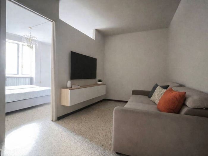 Appartamento quadrilocale in vendita in Piazza Franciolini, Centro Storico, Jesi