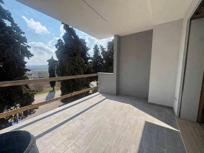 Appartamento trilocale in vendita in Via Certosa, Nereto