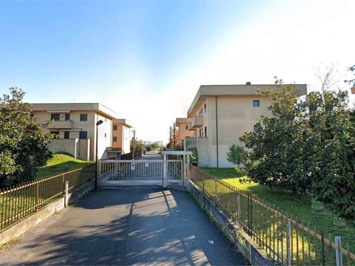Appartamento trilocale in vendita in via delle Betulle, Moro Di Locate, Locate di Triulzi