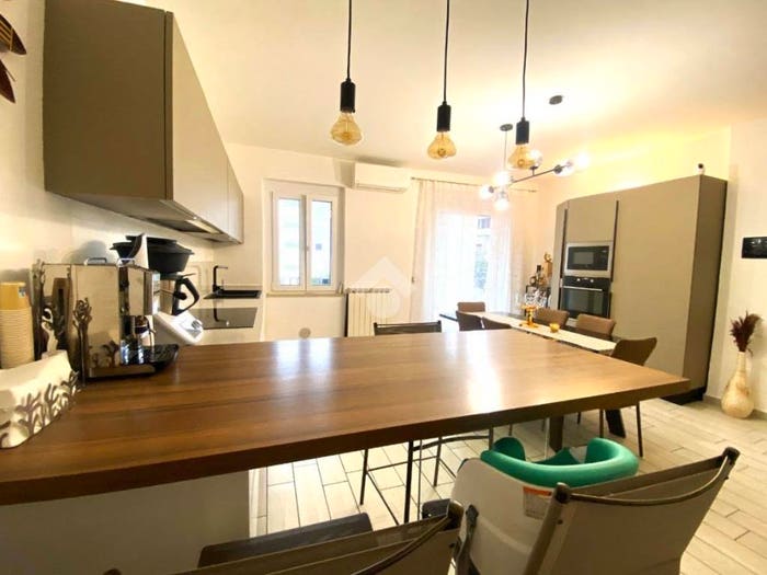 Appartamento con 5 locali in vendita in Via aosta, Montalto Dora