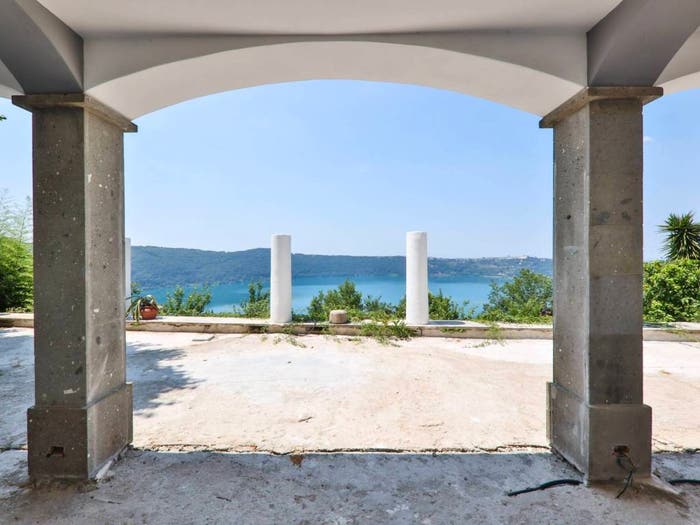 Casa con 6 locali in vendita in Via Spiaggia del Lago, Centro, Castel Gandolfo
