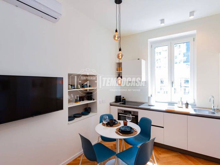 Appartamento bilocale in vendita in Via Federico Confalonieri, Isola, Milano