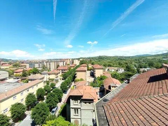 Appartamento quadrilocale in vendita in Corso Italia No Number, Centro, Ovada