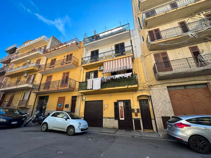Appartamento con 5 locali in vendita in Via Alexander Fleming, Centro, Bagheria