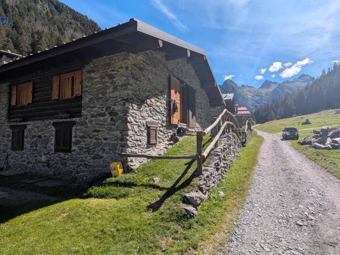 Casa quadrilocale in vendita in Valbrandet, Corteno Golgi