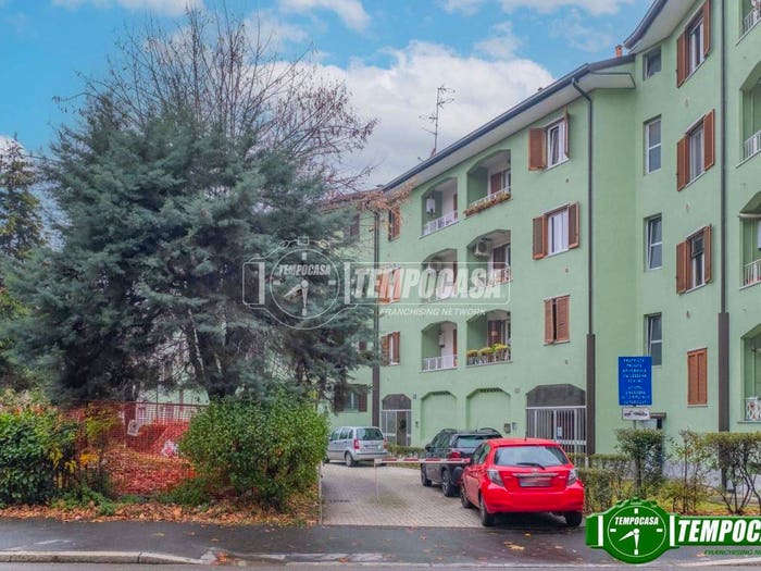 Appartamento trilocale in vendita in Via Michele Lessona, Roserio, Milano