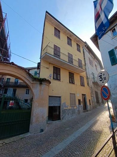 Casa con 5 locali in vendita in Via Giuseppe Visconti, Centro, Castelletto d'Orba