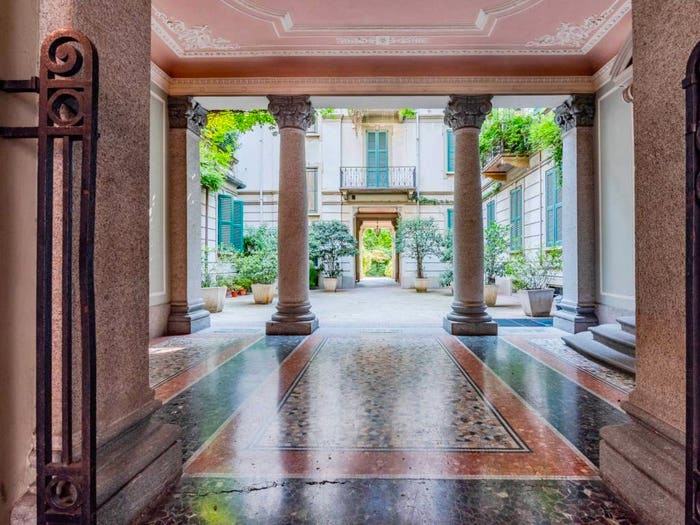 Appartamento con 5 locali in vendita in Garibaldi Corso Como, Milano