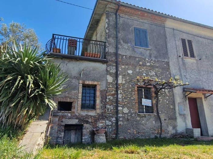 Appartamento trilocale in vendita in VIA SALARIA VECCHIA, Torricella in Sabina