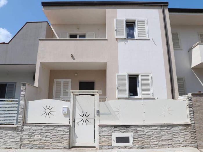 Casa quadrilocale in vendita in Via Cornato, Centro, Maddaloni