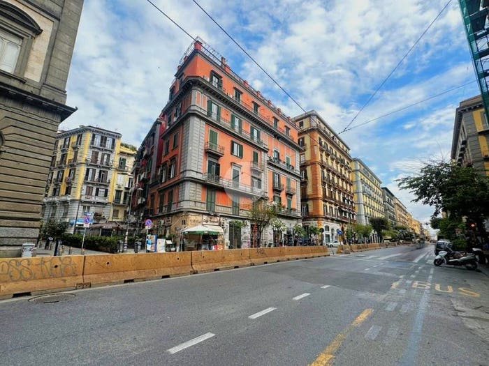 Appartamento quadrilocale in vendita in Via dei Chiavettieri, Borgo Orefici, Napoli