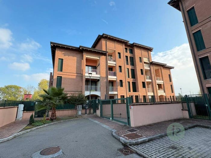 Appartamento trilocale in vendita in Via Maestra, Centro, Ravarino