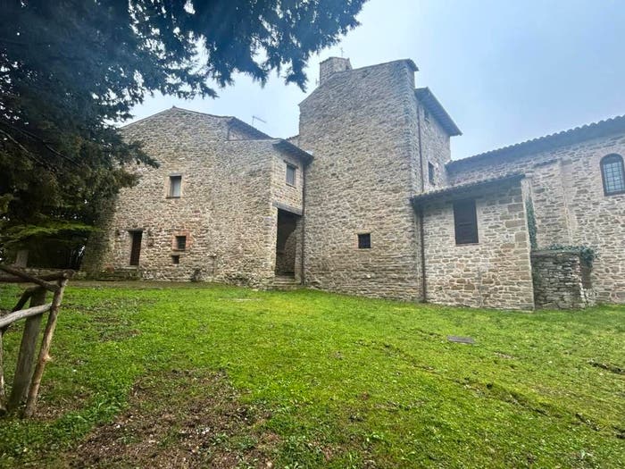Casa con 6 locali in vendita in Frazione Porziano, Porziano Pian della Pieve San Presto, Assisi