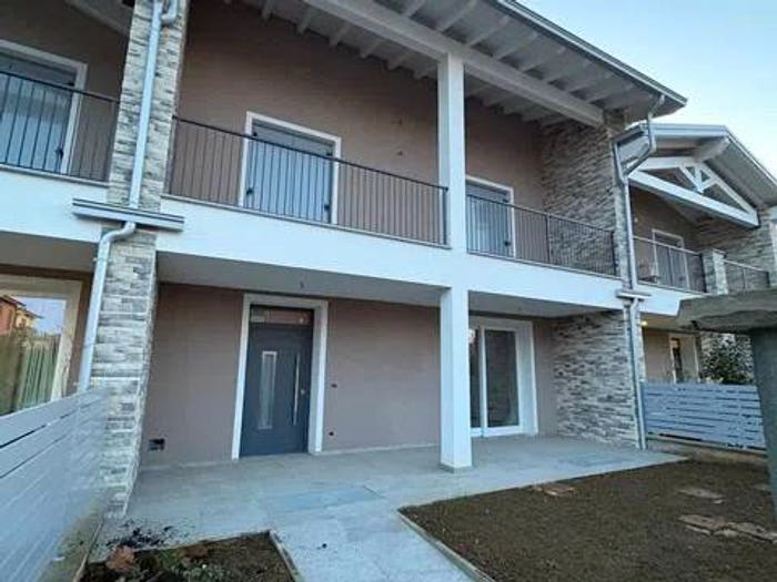 Casa con 5 locali in vendita in Via Giuseppe Mazzini, Centro, Maranello