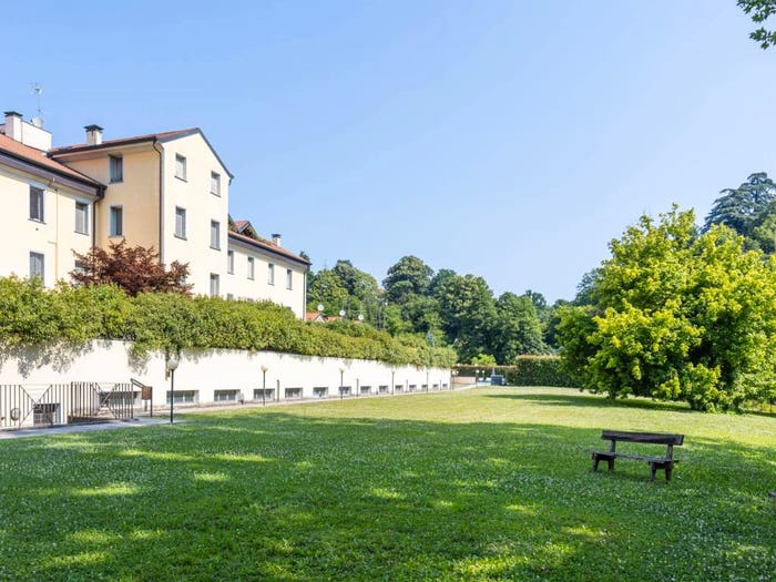Appartamento trilocale in vendita in Via Lambro, Macherio