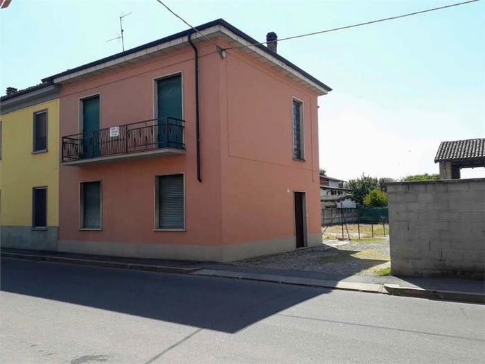 Casa quadrilocale in vendita in Centro, Lungavilla
