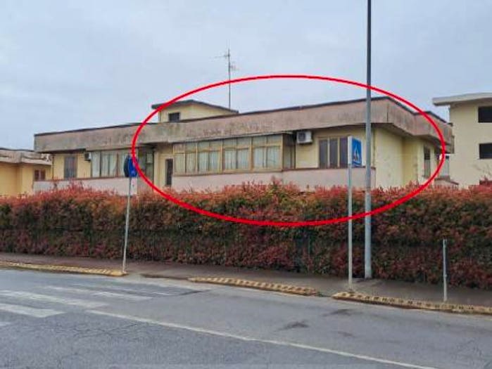 Appartamento con 6 locali in vendita in Via Cremona, Fornacelle, Montemurlo