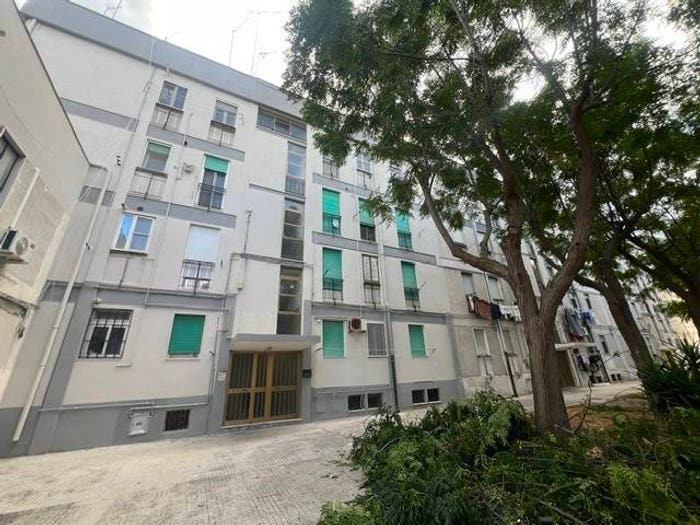 Appartamento trilocale in vendita in Via Peucezia, Commenda, Brindisi