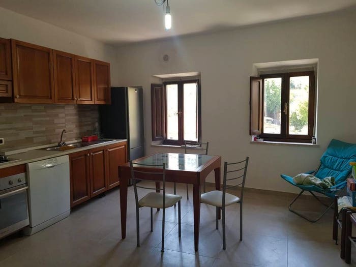 Appartamento con 6 locali in vendita in Centro, Calci