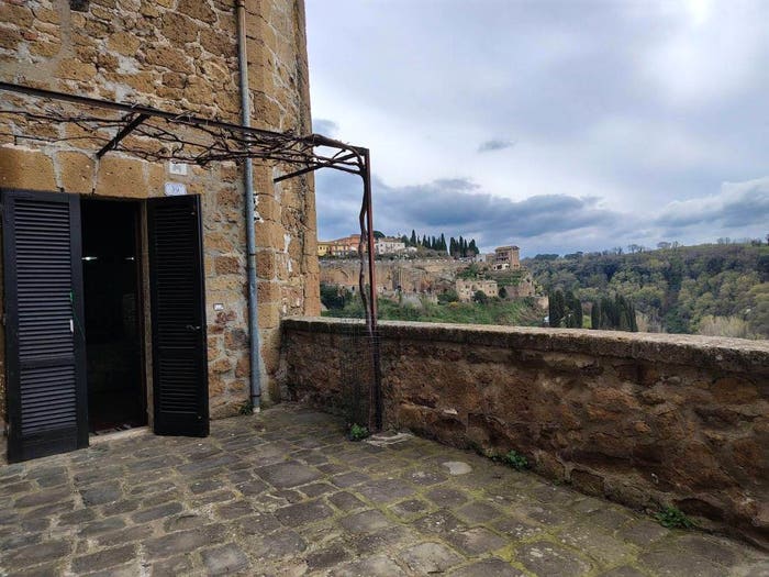 Appartamento quadrilocale in vendita in Vicolo delle Riforme, Centro, Pitigliano