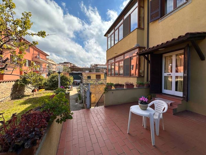 Casa con 6 locali in vendita in Via Aldo Moro, Frattocchie, Marino