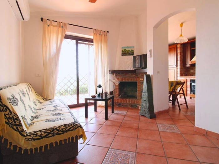 Casa trilocale in vendita in Via dei Gigli, Villammare, Vibonati