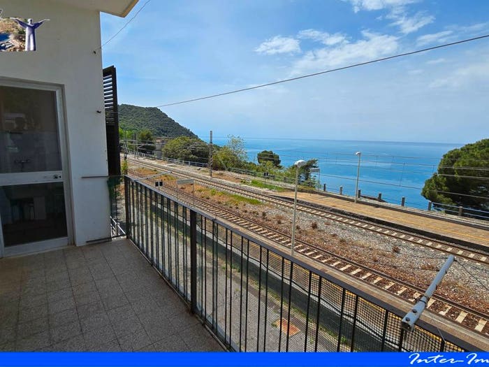 Appartamento quadrilocale in vendita in Via Calaficarra, Marina, Maratea