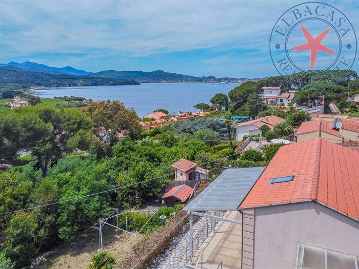 Casa quadrilocale in vendita in Portoferraio