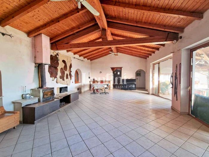 Casa con 6 locali in vendita in Centro, Camino
