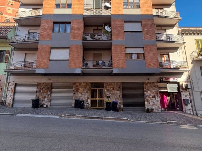 Appartamento trilocale in vendita in Viale Napoli, Centro, Frosinone