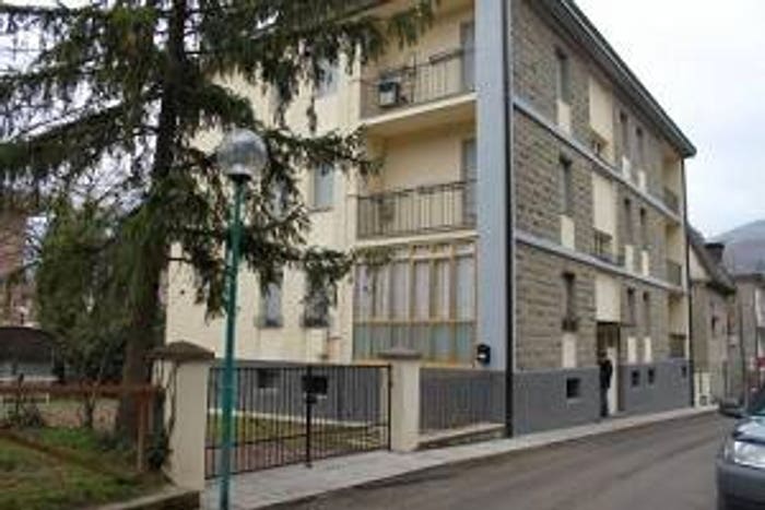 Appartamento con 6 locali in vendita in Centro, Fanano