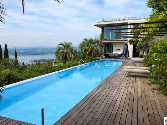 Casa con 6 locali in vendita in Via Panoramica, Gardone Riviera