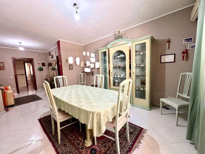 Appartamento quadrilocale in vendita in Via Archimede, Centro, Cinisi