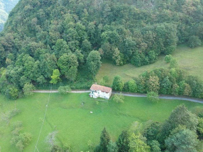 Casa con 6 locali in vendita in Via Costa, Gargnano