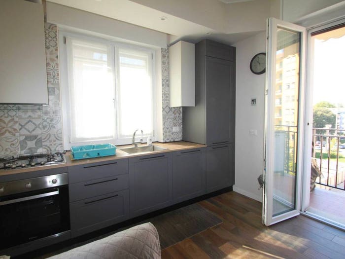 Appartamento bilocale in vendita in Via dei Tulipani, Giambellino, Milano