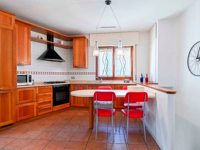 Casa quadrilocale in vendita in via Manni, Centro, Albino