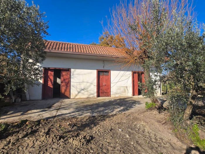 Casa quadrilocale in vendita in Contrada Pescocupo, Paternopoli